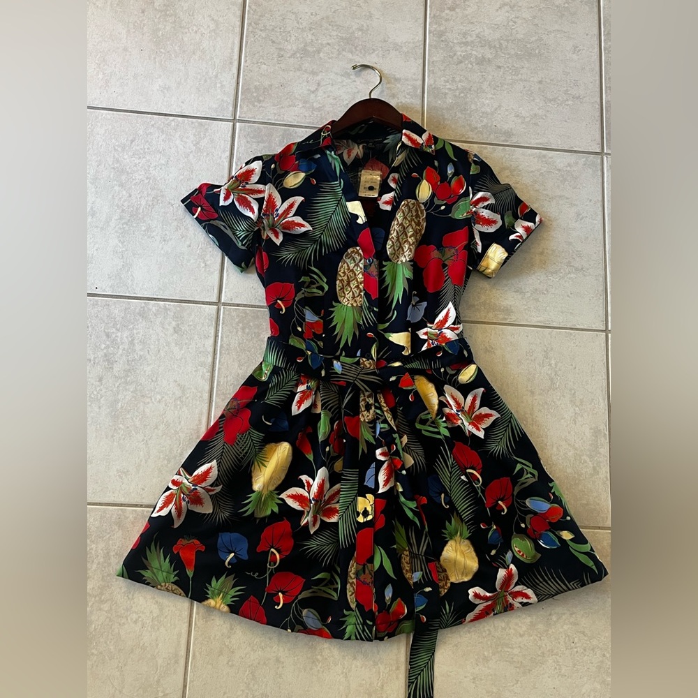 Brooks Brothers Summer Mini Dress. Pineapple Flower Print.